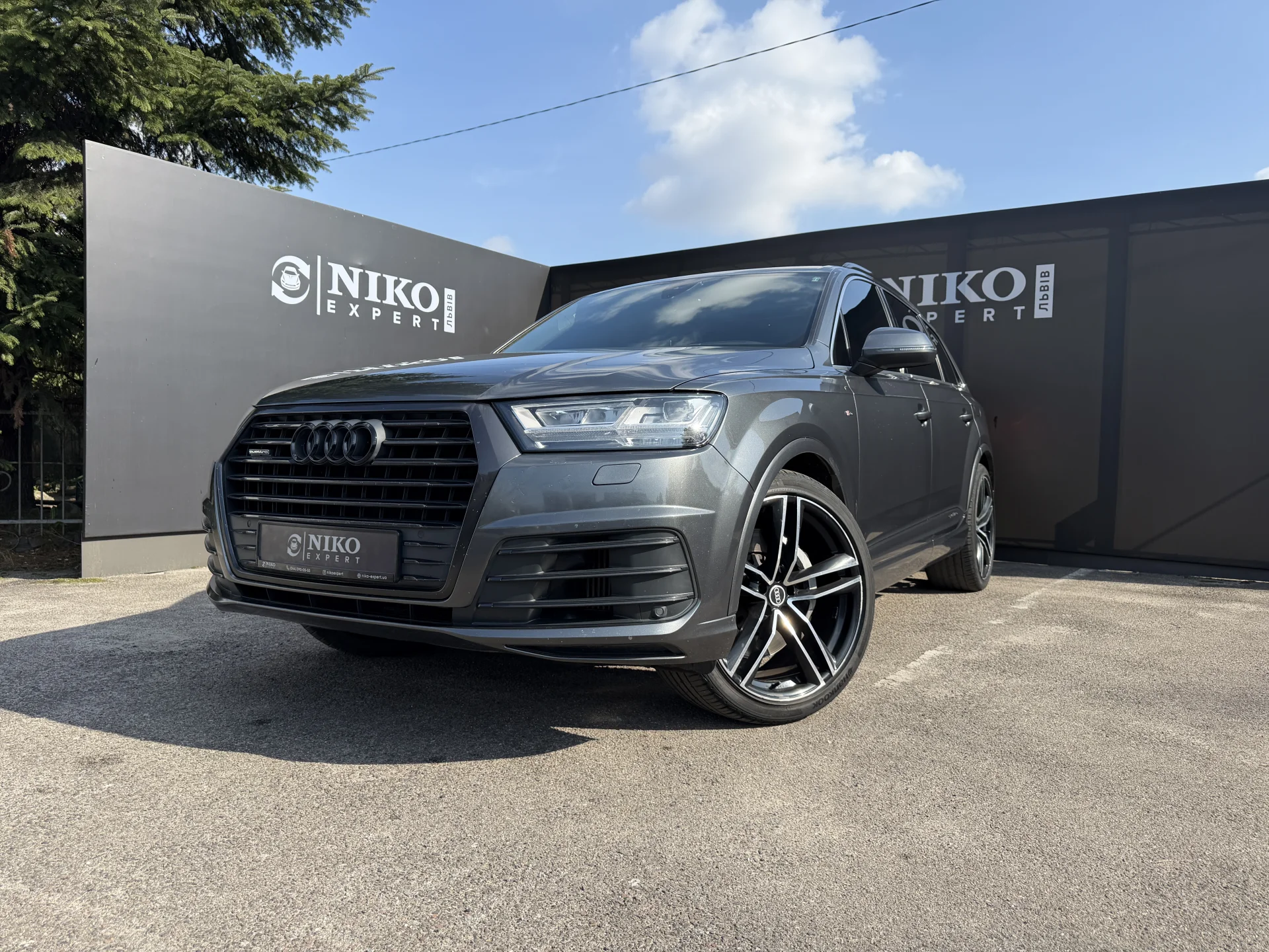 Audi Q7 (2016)