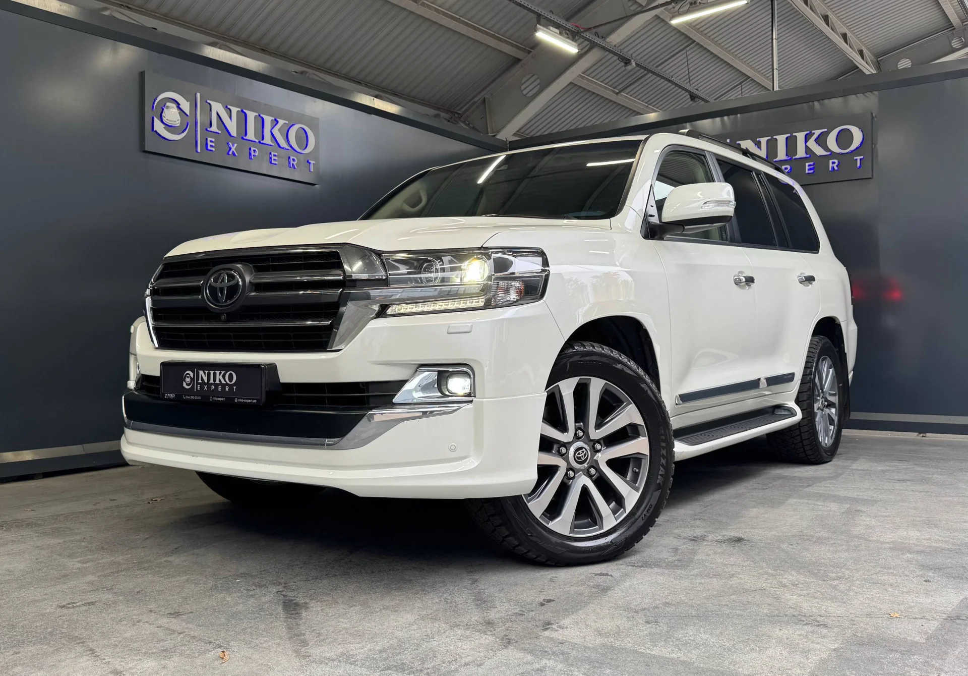 Toyota Land Cruiser (2019)