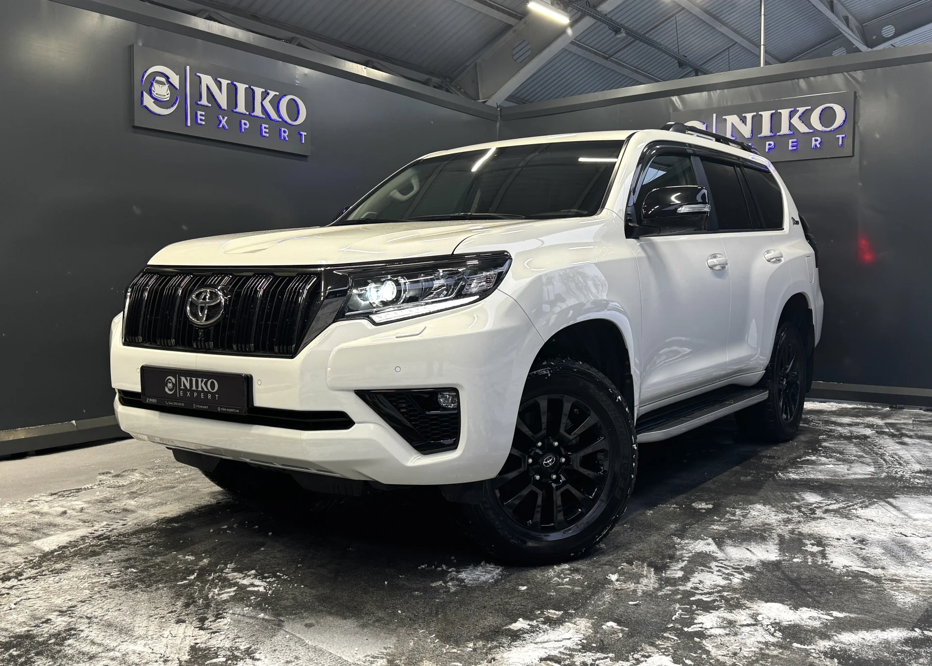 Toyota Land Cruiser Prado 150 (2021)